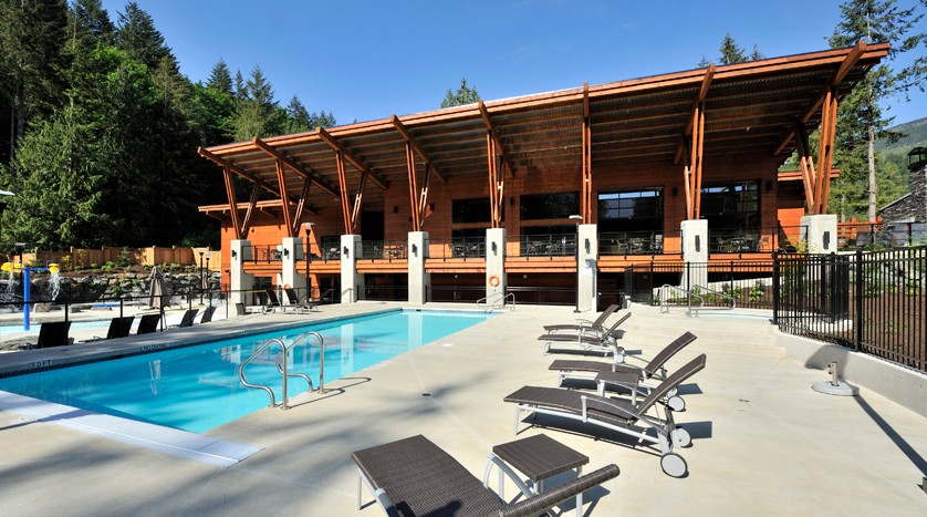 cultus-lake-cottages-treehouse-amenties-1